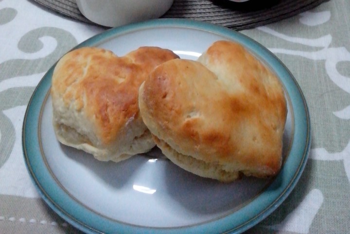 IMG_20151122_192114- heart scones on a plate.jpg