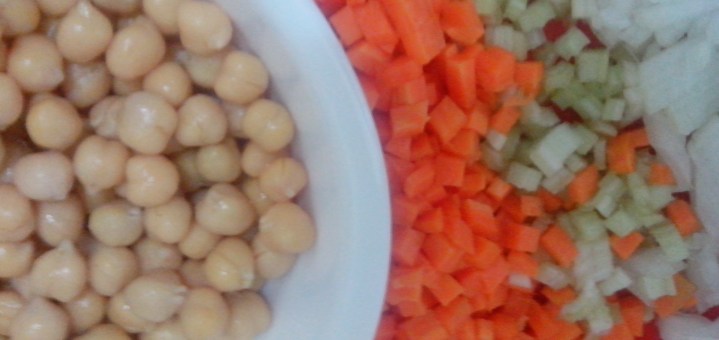 IMG_20151130_113046-Chickpeas and carrots