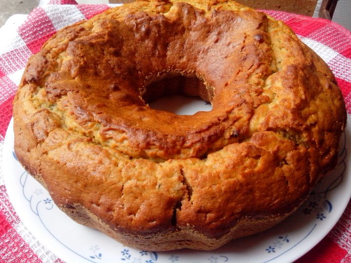 IMG_20160215_152235-zucchini cake 1