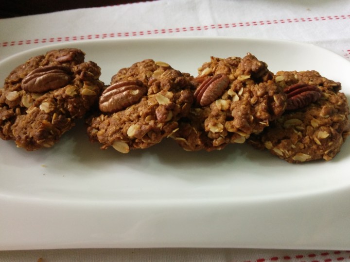 IMG_20160407_124744-pecan oat bicuits2