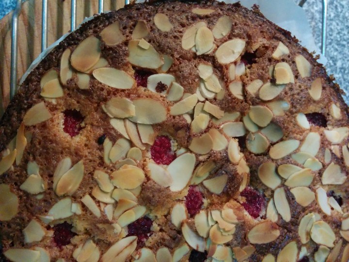 img_20161121_124510-raspberry-coconut-and-almond-cake-3