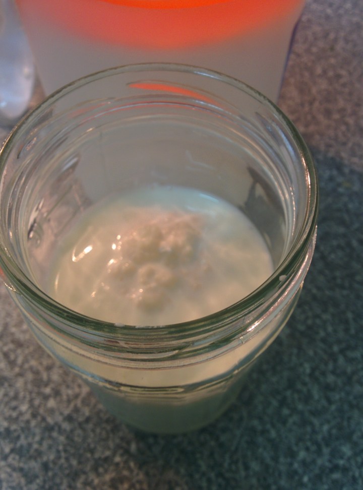 img_20160322_144754-kefir-in-milk-in-jar