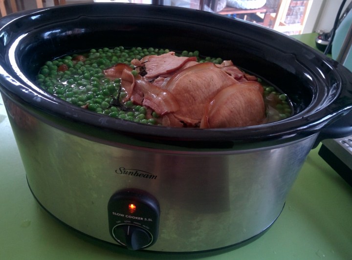 img_20161231_172208-slow-cooker-with-peas