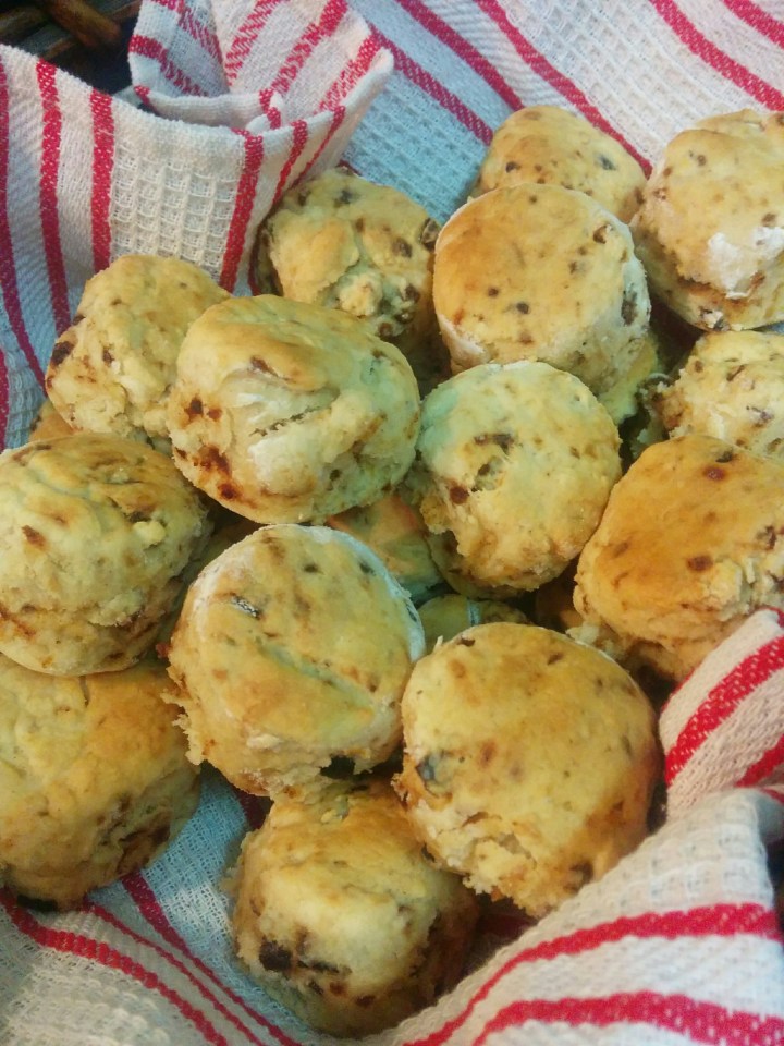 img_20170217_194109-mini-lemon-and-date-scones