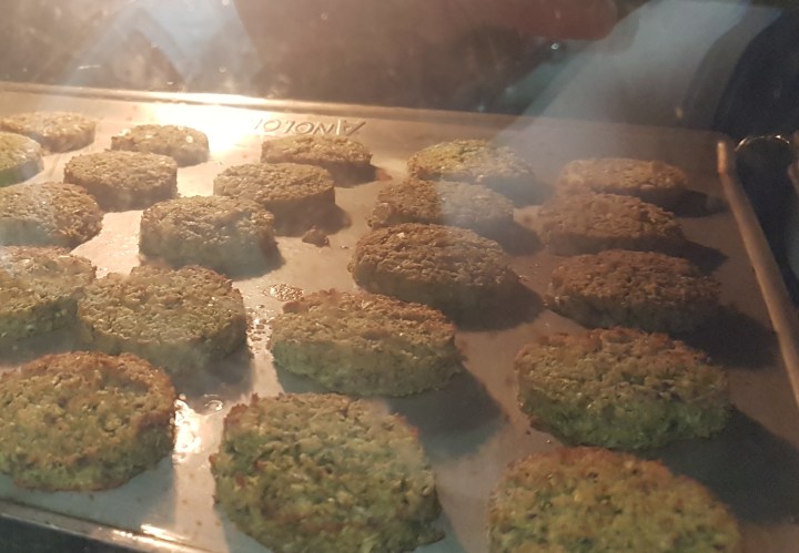 Falafal in the oven2a-2020-04-09